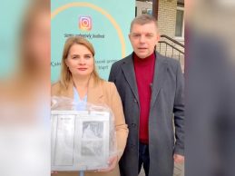 Рятівна допомога для немовлят: Володимир Поцелуєв передав обладнання Сумському перинатальному центру