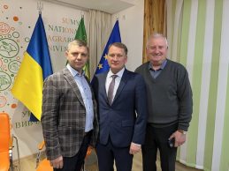 Інвестиція в майбутнє медицини: Володимир Поцелуєв розповів, як Клінічна лікарня Святого Пантелеймона готує нові кадри для Сум