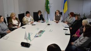 Сервіс без стресу: як психологічна підготовка фахівців ПФУ Сумщини допомагає краще обслуговувати пенсіонерів